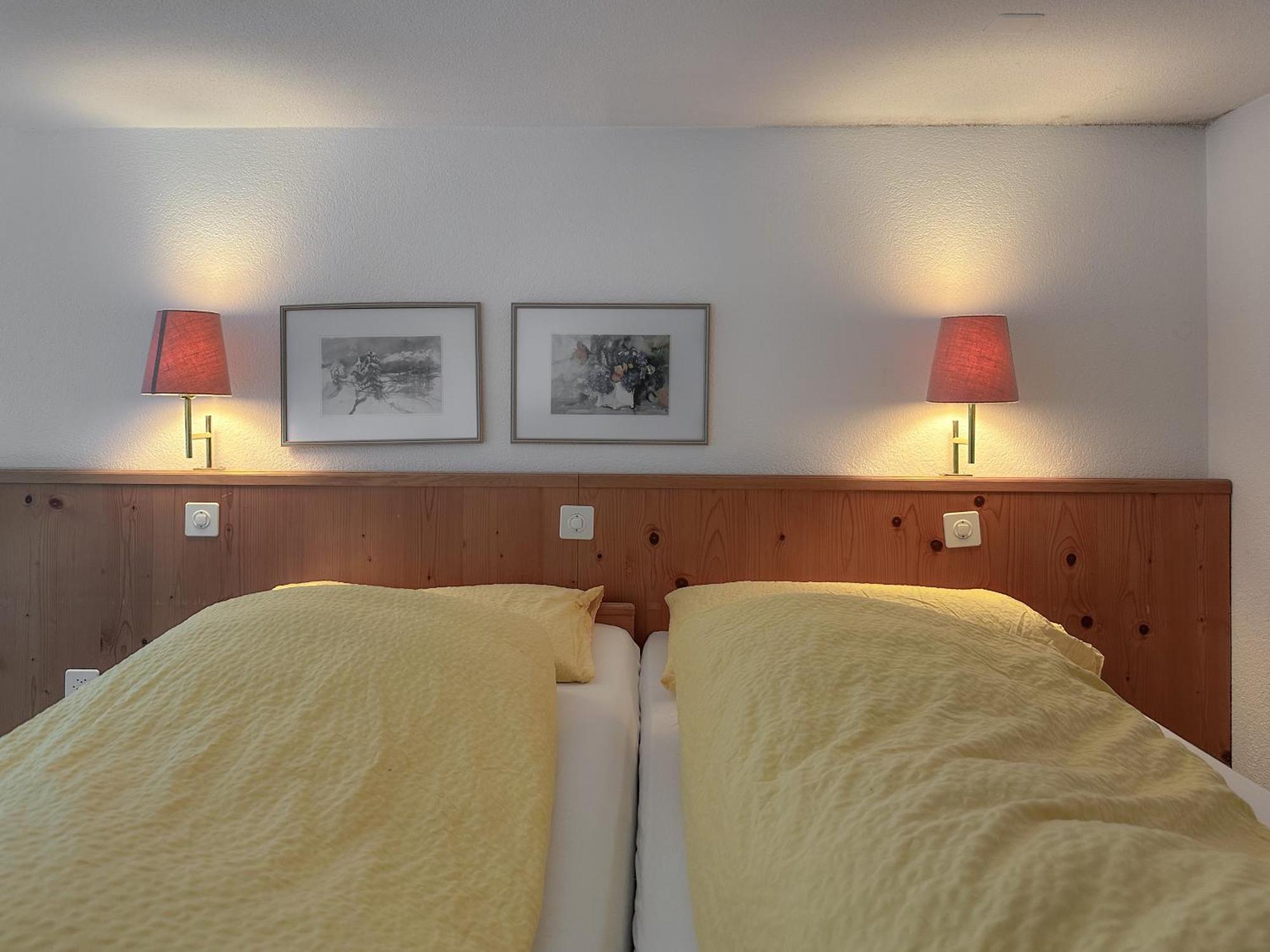 Hotel Aeschipark Aeschi Bei Spiez Buitenkant foto