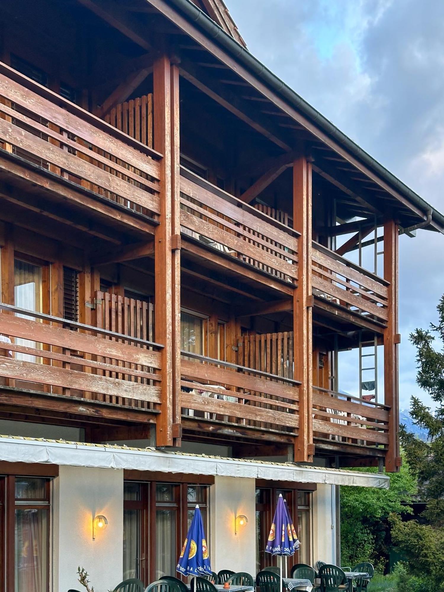 Hotel Aeschipark Aeschi Bei Spiez Buitenkant foto