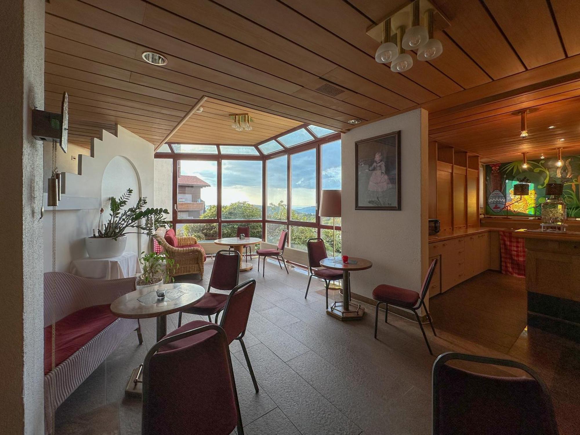Hotel Aeschipark Aeschi Bei Spiez Buitenkant foto